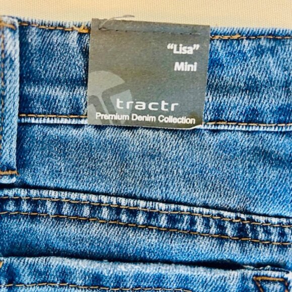 Lisa Mini Stretch Denim Jean Skirt Distressed in Indigo w/ Raw Frayed Edge Hem - Picture 10 of 12